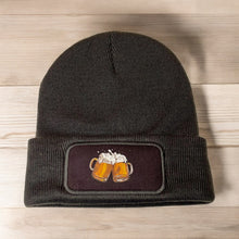 Laden Sie das Bild in den Galerie-Viewer, Mütze Patch Beanie " Prost" Wintermütze