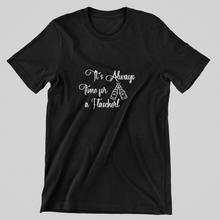 Laden Sie das Bild in den Galerie-Viewer, Herren T-Shirt "It´s Always Time for a Flascherl"