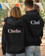 Laden Sie das Bild in den Galerie-Viewer, Hoddies - Partnerhoddies  - "Chef oder Chefin" Name Personalisierbar