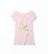 Laden Sie das Bild in den Galerie-Viewer, Damen T-Shirt "Nackerde Banane"